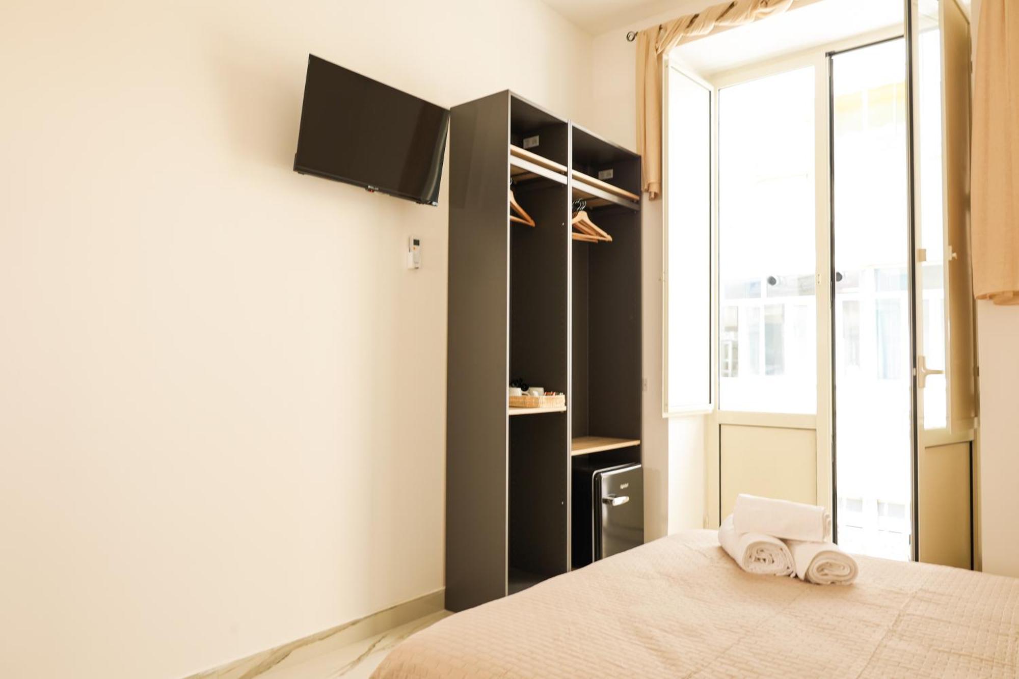 Napoli Station Rooms Εξωτερικό φωτογραφία