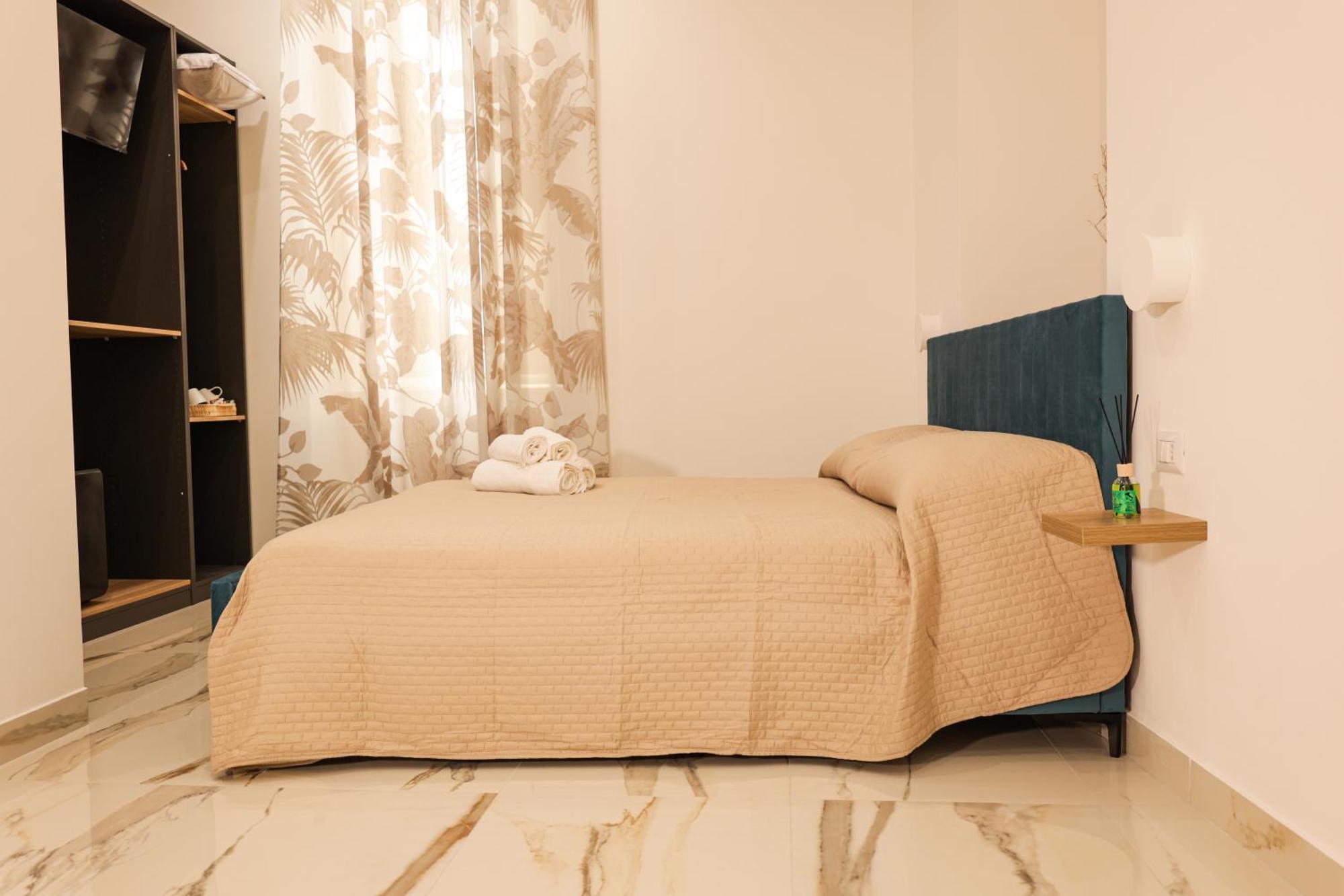 Napoli Station Rooms Εξωτερικό φωτογραφία