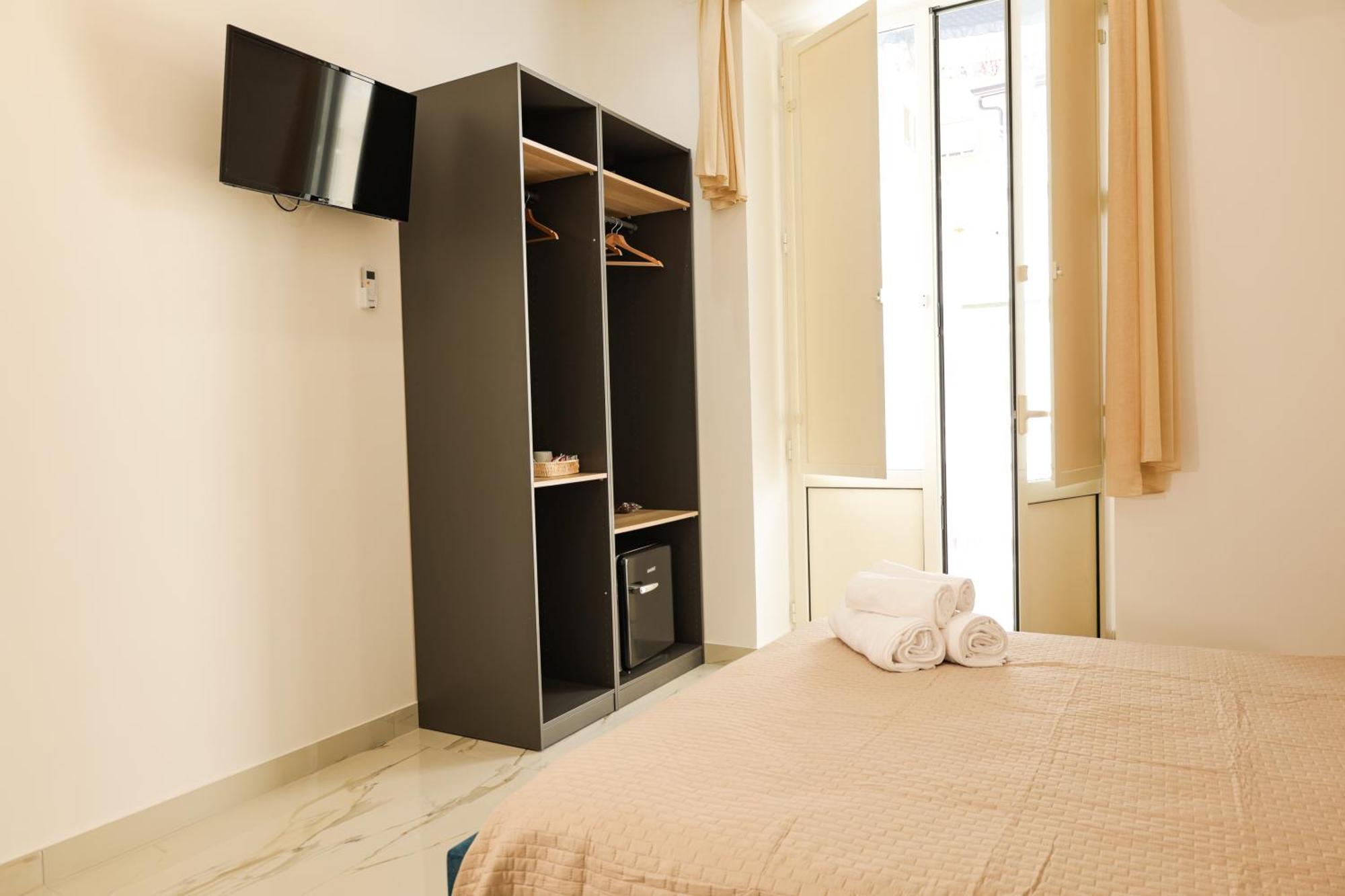 Napoli Station Rooms Εξωτερικό φωτογραφία