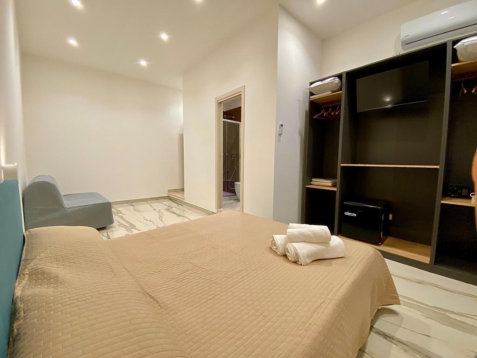 Napoli Station Rooms Εξωτερικό φωτογραφία